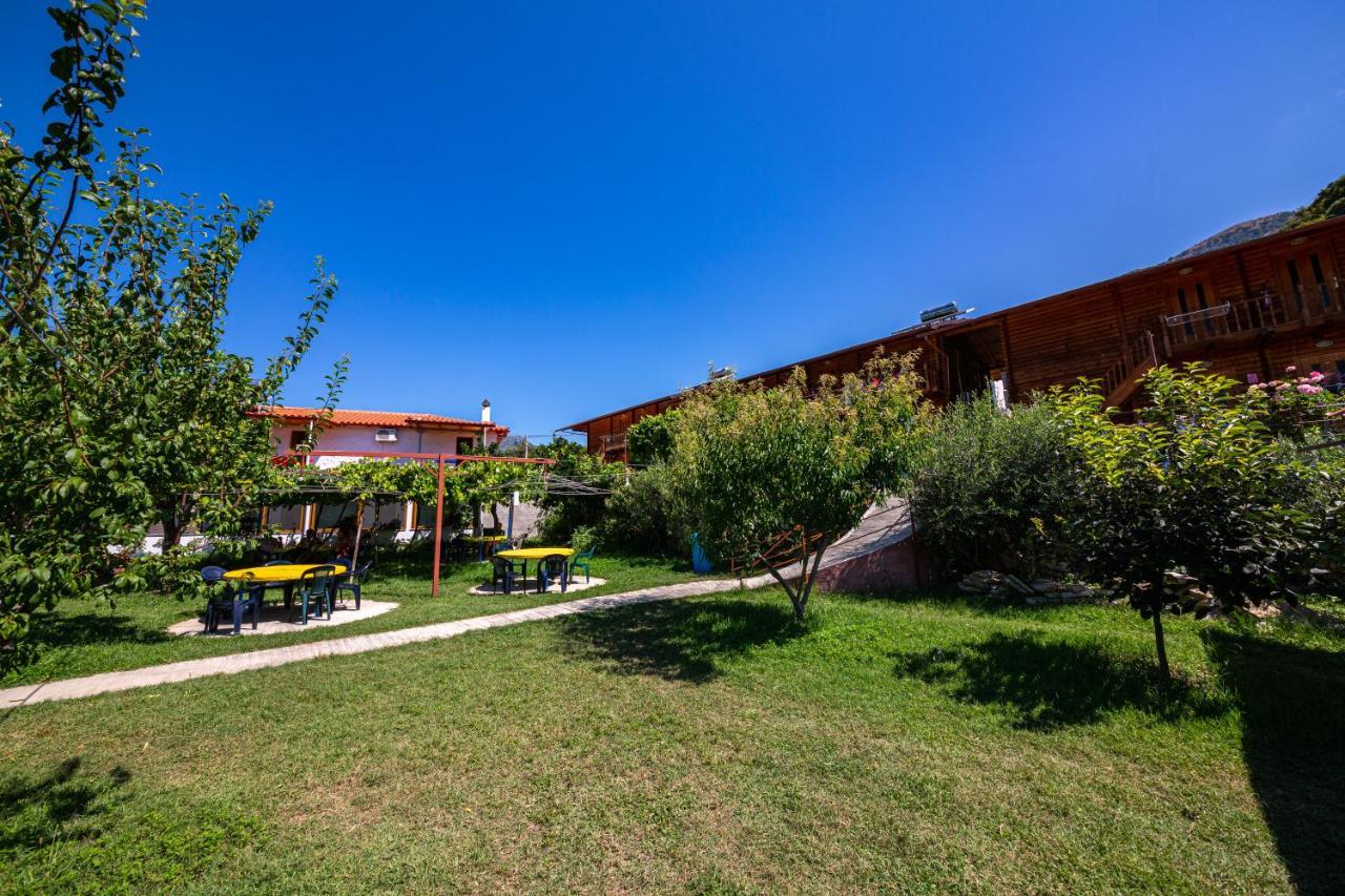 Guest House Luiza Борш Экстерьер фото