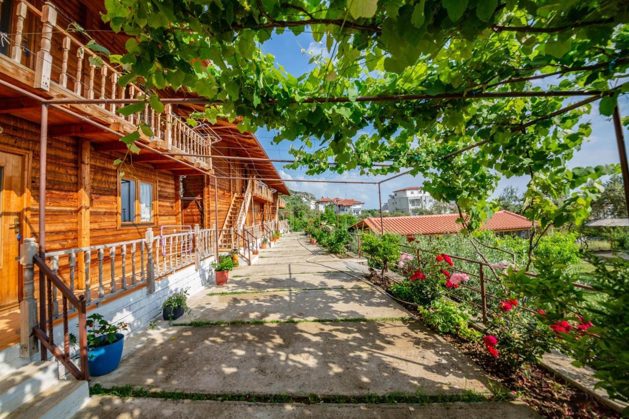 Guest House Luiza Борш Экстерьер фото