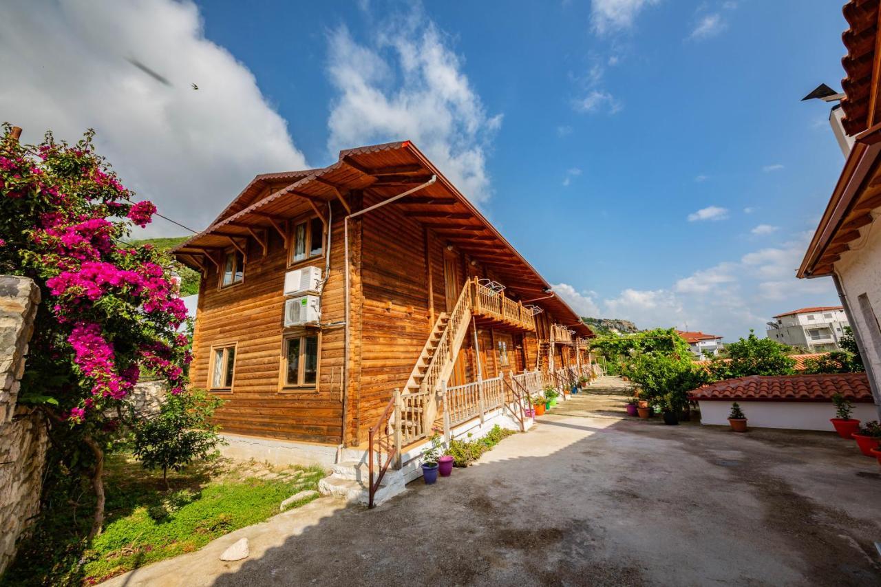 Guest House Luiza Борш Экстерьер фото