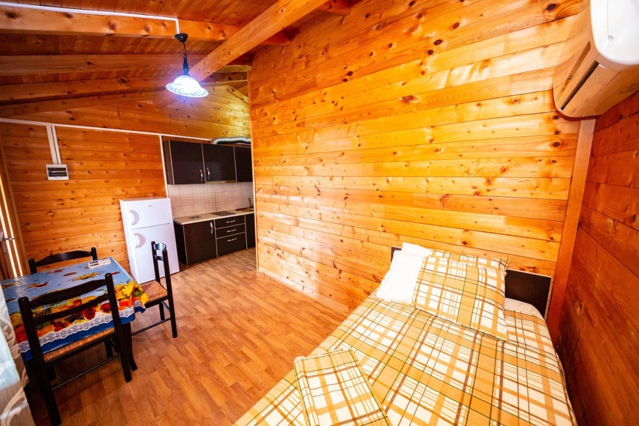 Guest House Luiza Борш Экстерьер фото